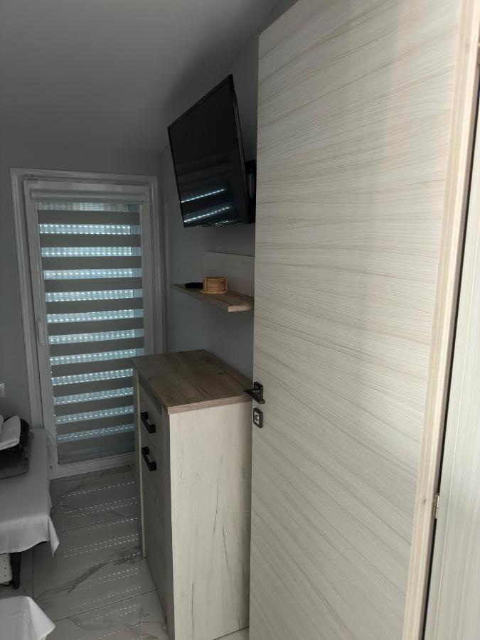 Apartments Nera Paralia-Apartment With Sea View Экстерьер фото